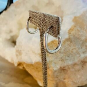 925 Elegant Silver Hoop Earrings